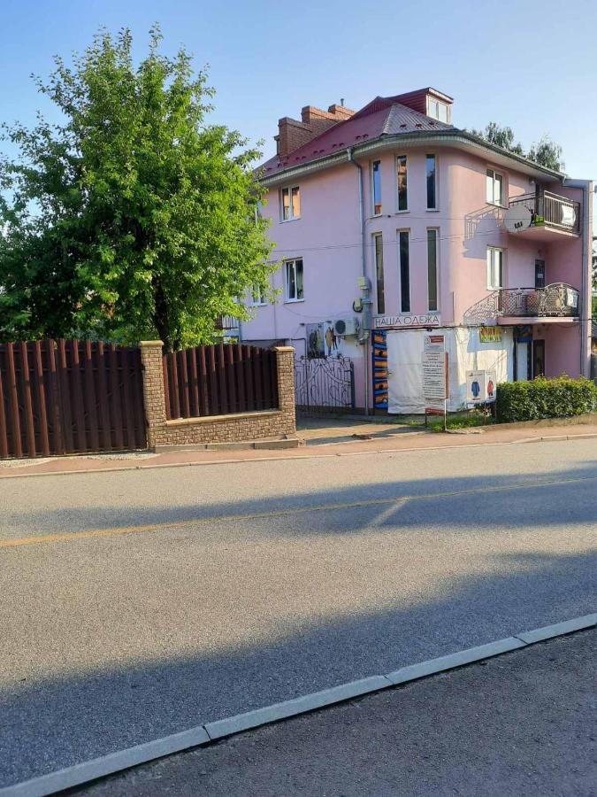 Ferienwohnung Апартамени 1 Кімнатна Суховоля Truskawez Exterior foto