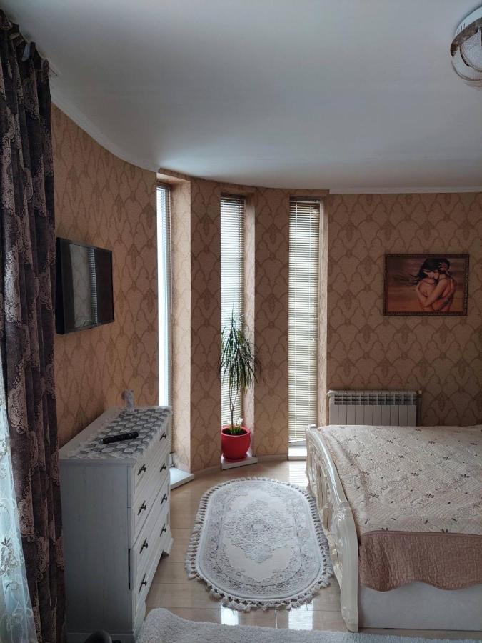 Ferienwohnung Апартамени 1 Кімнатна Суховоля Truskawez Exterior foto
